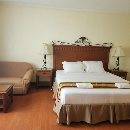 Villa Tomasa Alona Kew White Beach Resort Panglao Exterior photo